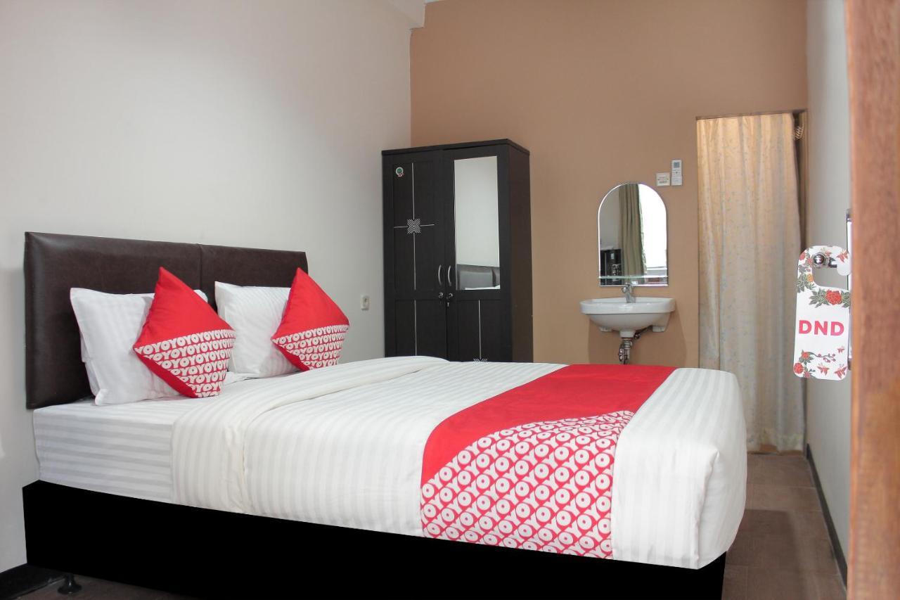 Oyo 222 M@Jayakarta Hotel Екстериор снимка