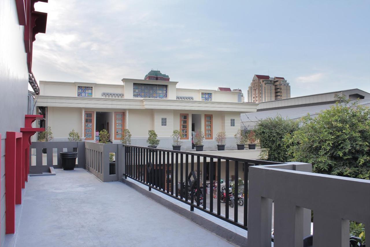 Oyo 222 M@Jayakarta Hotel Екстериор снимка